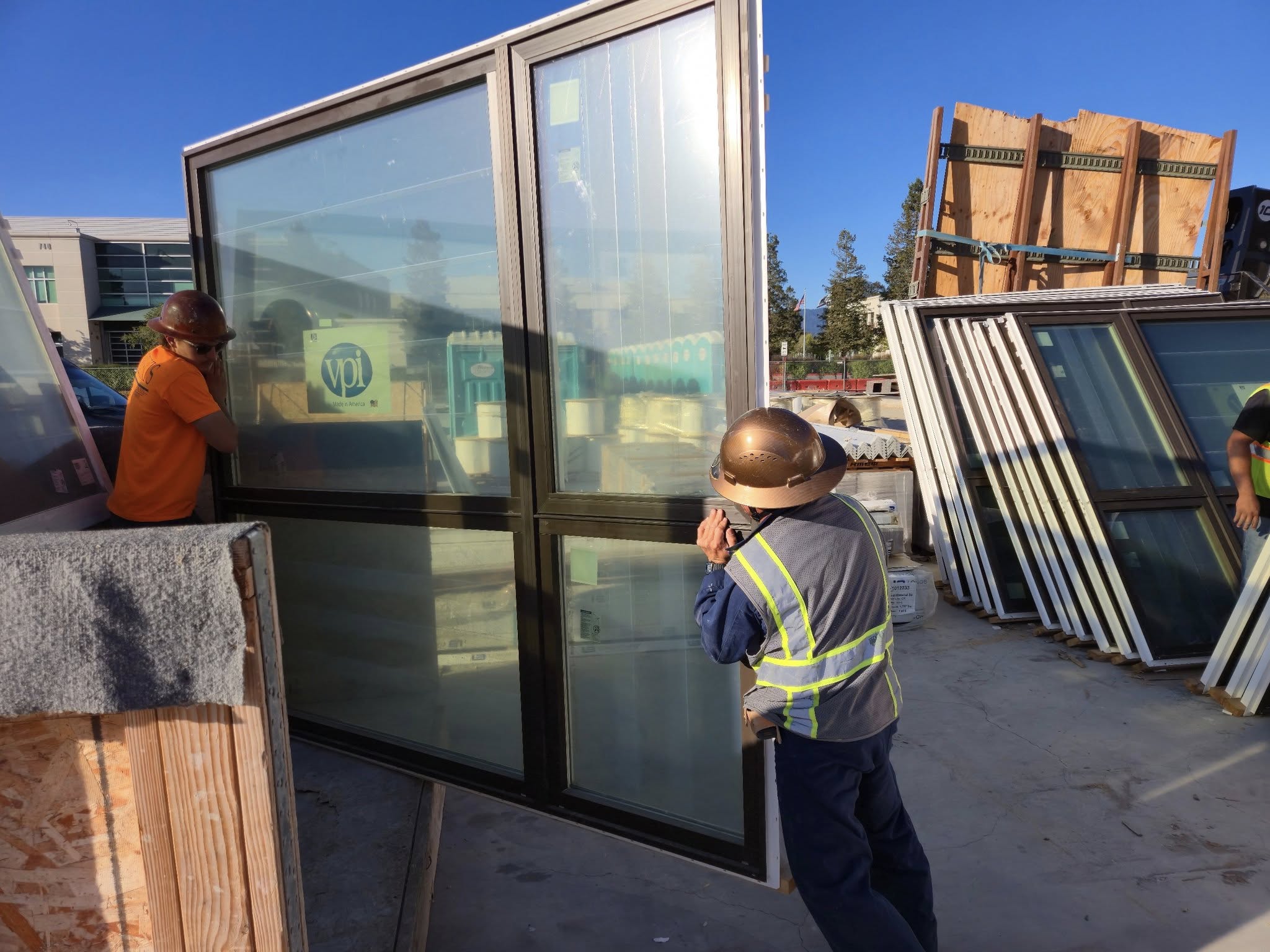 527449245_10234437307706479_2147240607311435401_n